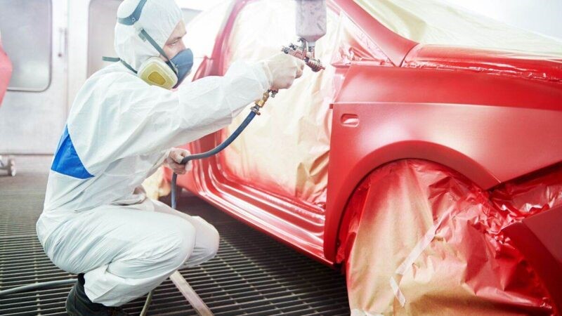 The-stages-of-painting-a-car-and-the-types-of-Automotive-Paint-Finishes